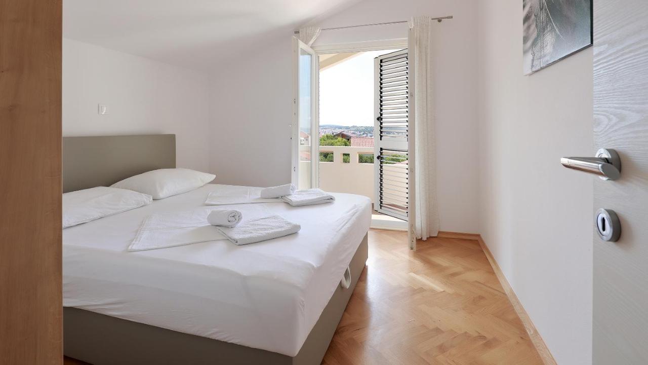 Apartments Tomy Novalja Zewnętrze zdjęcie
