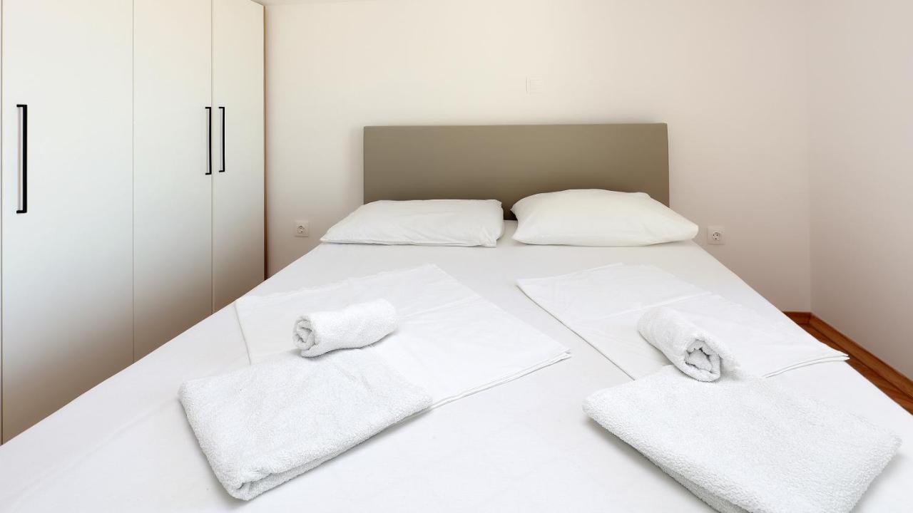 Apartments Tomy Novalja Zewnętrze zdjęcie