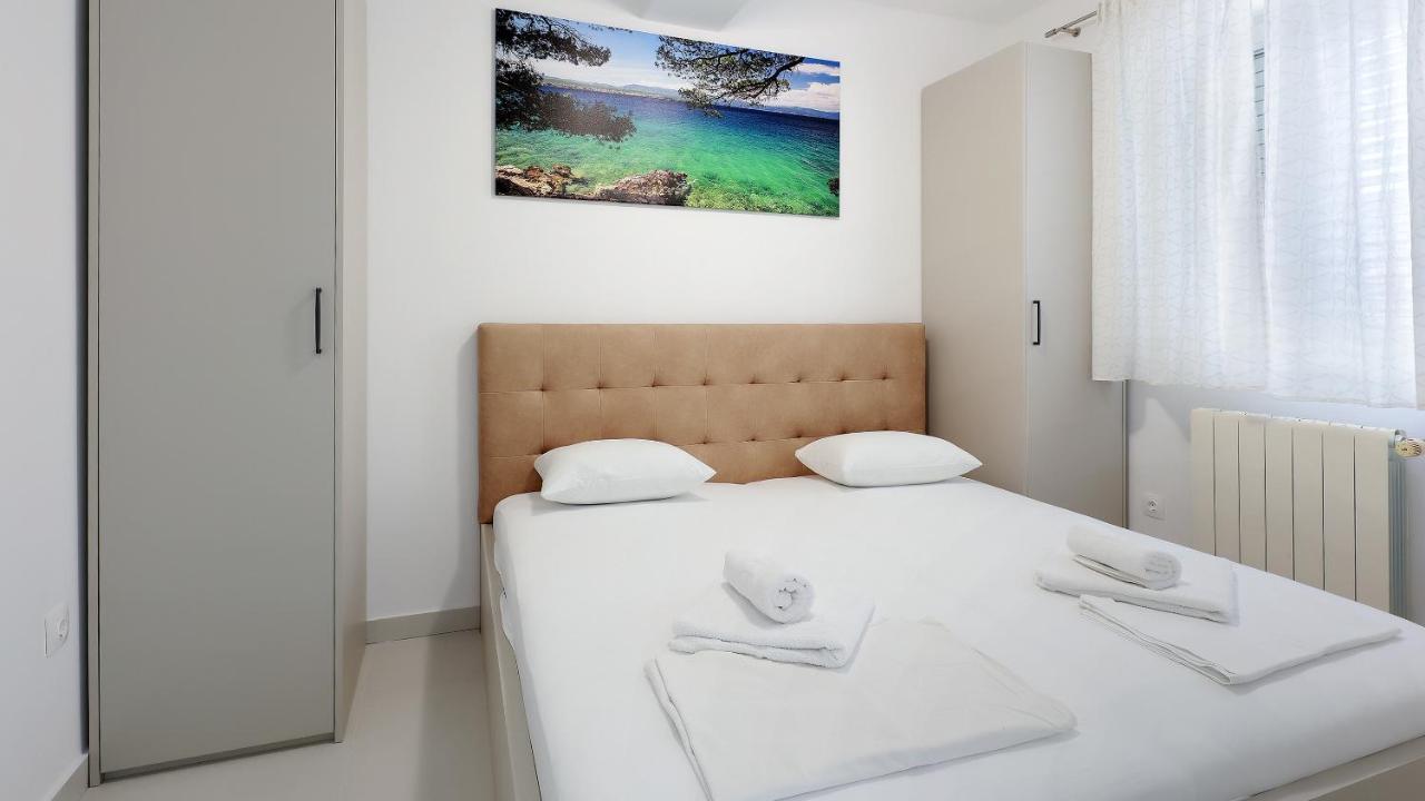 Apartments Tomy Novalja Zewnętrze zdjęcie