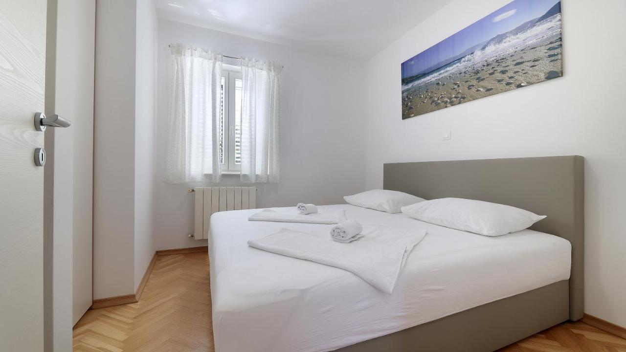 Apartments Tomy Novalja Zewnętrze zdjęcie