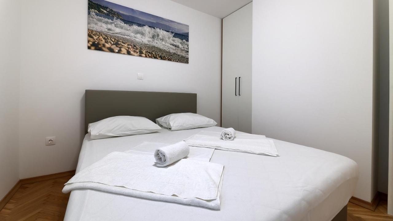 Apartments Tomy Novalja Zewnętrze zdjęcie