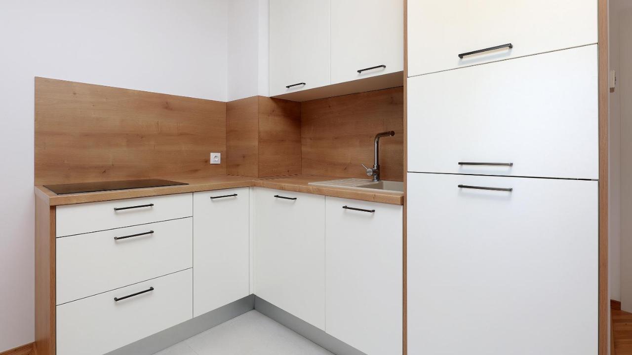 Apartments Tomy Novalja Zewnętrze zdjęcie