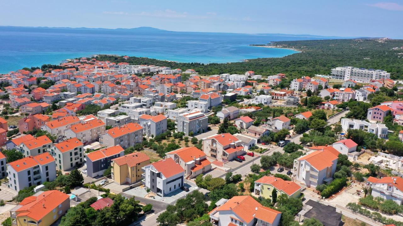 Apartments Tomy Novalja Zewnętrze zdjęcie