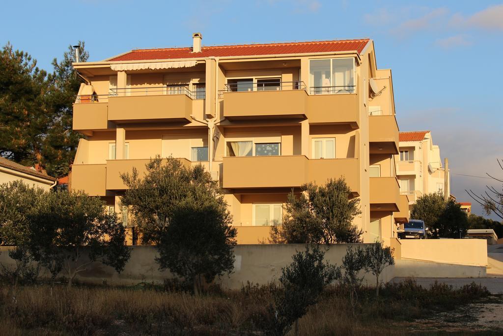 Apartments Tomy Novalja Zewnętrze zdjęcie